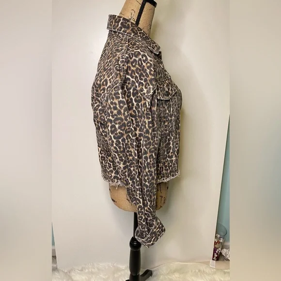 #283 Free People Cheetah Print Denim Jacket size XS - Picture 7 of 13